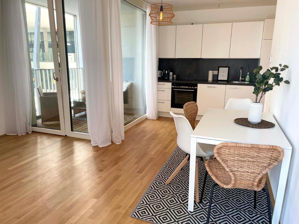 Urban Oasis: Stylische Wohnung Wien Eksteriør bilde